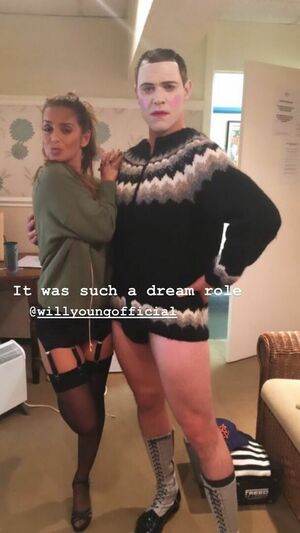 Louise Redknapp OnlyFans Leak Picture - Thumbnail OiYVI7bU64