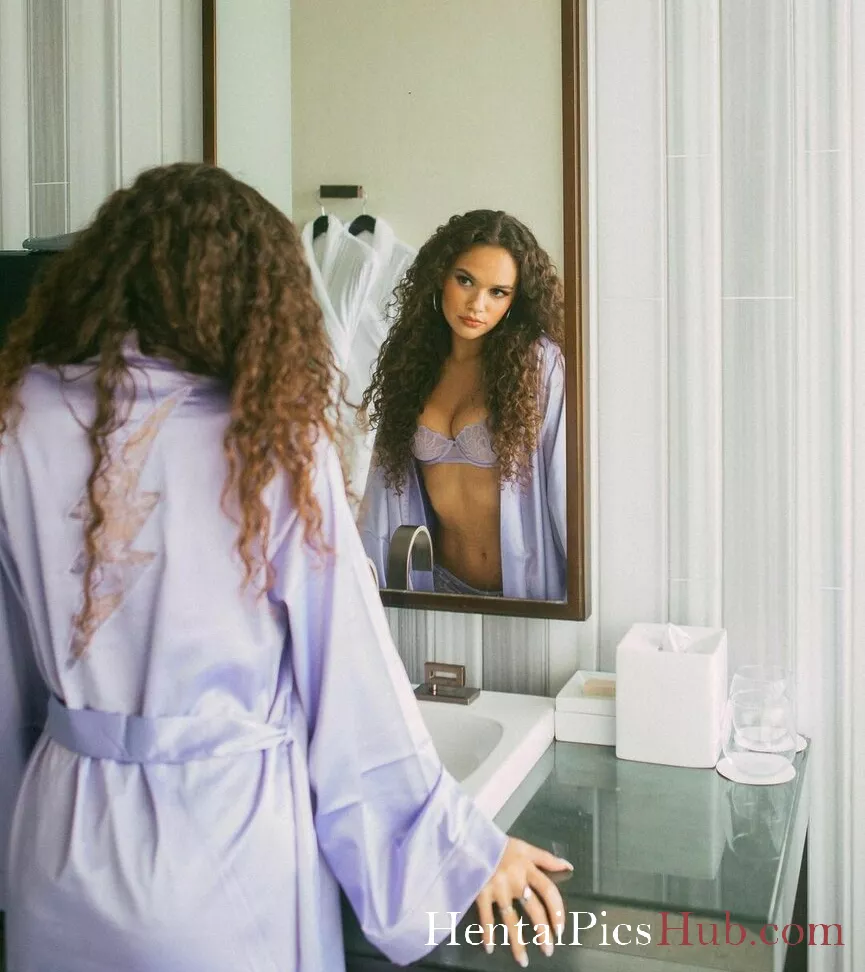 Madison Pettis Nude OnlyFans Leak Photo R3xQ3NHsSD