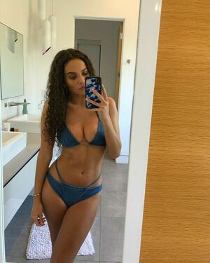 Madison Pettis OnlyFans Leak Picture - Thumbnail 2lkZvOt1dj