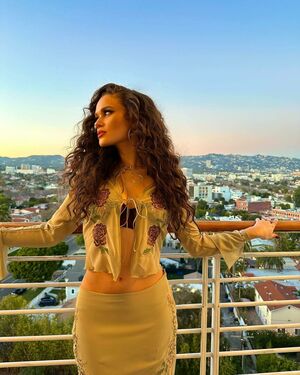 Madison Pettis OnlyFans Leak Picture - Thumbnail 8yPGftKUqx