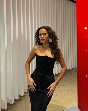 Madison Pettis OnlyFans Leak Picture - Thumbnail X7N1epzoji