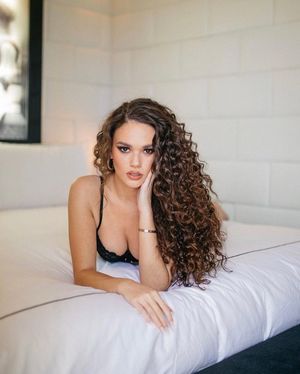 Madison Pettis OnlyFans Leak Picture - Thumbnail XFqa7pJhO7