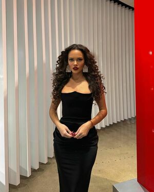 Madison Pettis OnlyFans Leak Picture - Thumbnail shMptCSOni