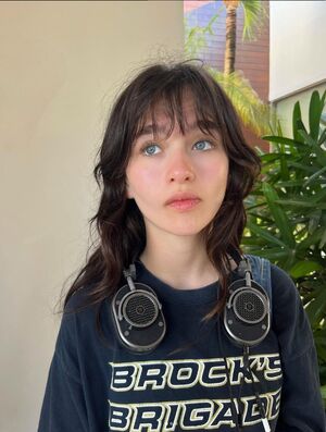 Malina Weissman OnlyFans Leak Picture - Thumbnail QLFPdryPqt