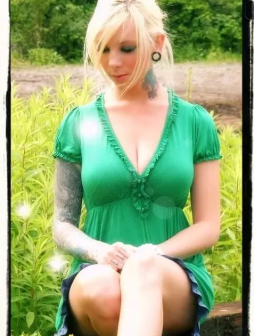 Maria Brink OnlyFans Leak Picture - Thumbnail OwL9JtXayU