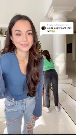 Merrell Twins OnlyFans Leak Picture - Thumbnail Ngz3Syfma1