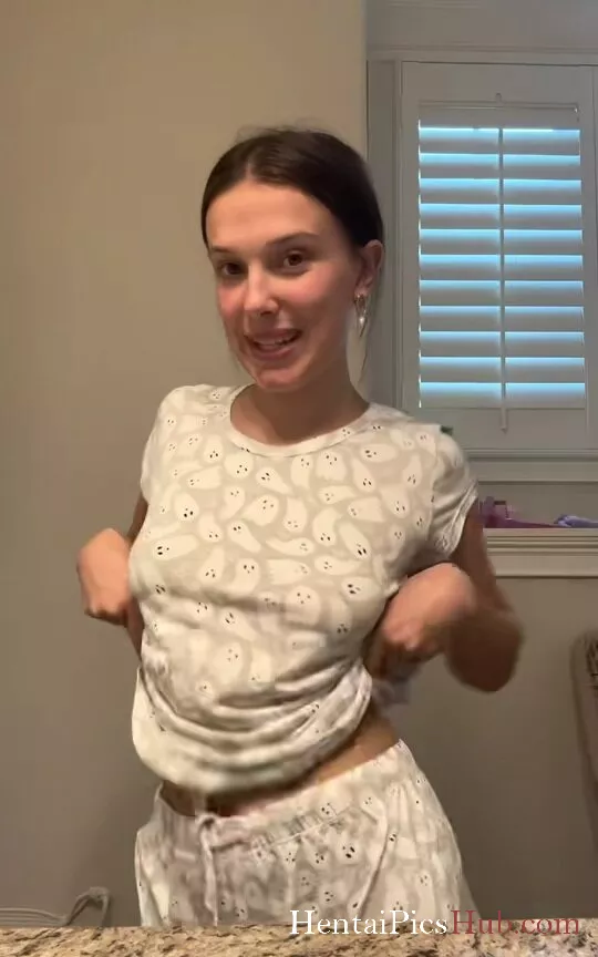 Millie Bobby Brown Nude OnlyFans Leak Photo duJlK70C8P