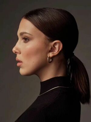 Millie Bobby Brown OnlyFans Leak Picture - Thumbnail EQrGGl5ulB