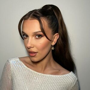 Millie Bobby Brown OnlyFans Leak Picture - Thumbnail Pp16AVo4Io