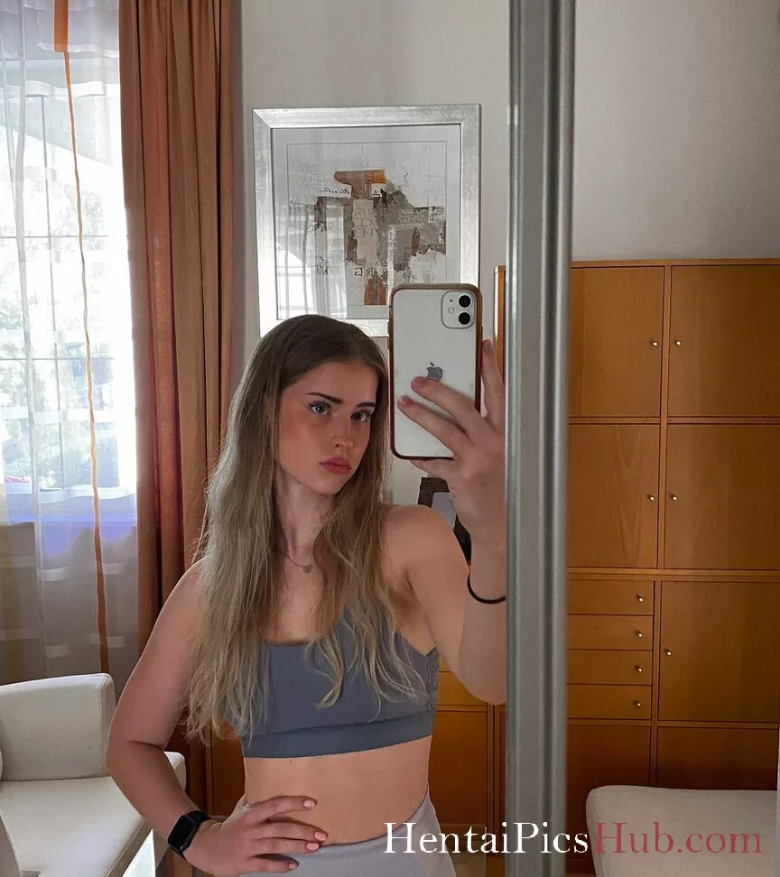 Mira.004 Nude OnlyFans Leak Photo 8UpdNkrDdI