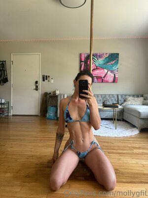 Molly Green OnlyFans Leak Picture - Thumbnail B0KGVDUqd3