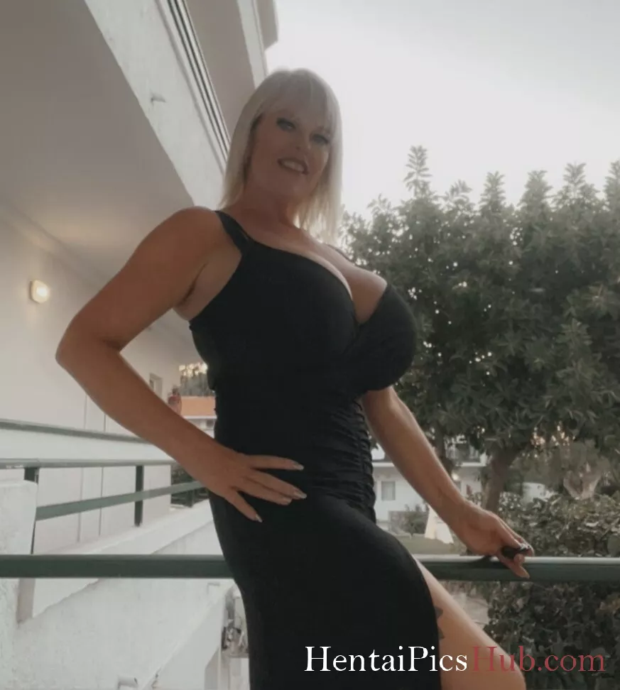 Mollyjfoxx Nude OnlyFans Leak Photo eGB8DADln1