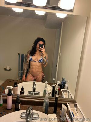 Natasha Aughey OnlyFans Leak Picture - Thumbnail FBdYcuY0fw