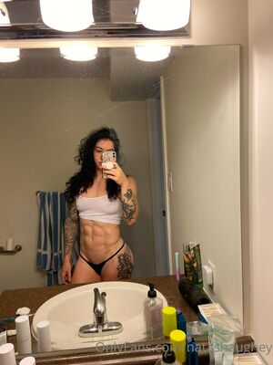 Natasha Aughey OnlyFans Leak Picture - Thumbnail Y5YU7hzLr5