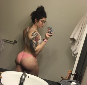 Natasha Aughey OnlyFans Leak Picture - Thumbnail l8WwYyX7FK