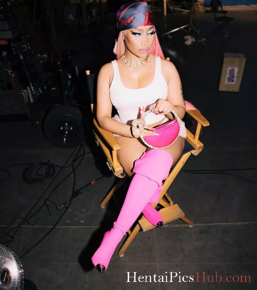Nicki Minaj Nude OnlyFans Leak Photo jZ3XBpMwoF