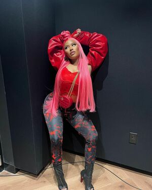Nicki Minaj OnlyFans Leak Picture - Thumbnail DEe6PYGqcj