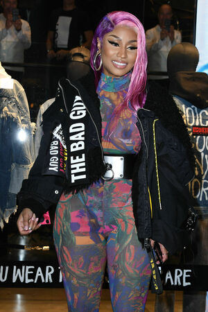 Nicki Minaj OnlyFans Leak Picture - Thumbnail F417APfkKZ
