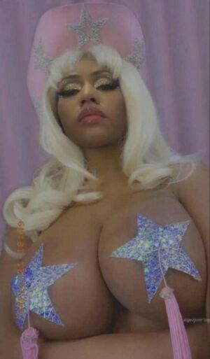 Nicki Minaj OnlyFans Leak Picture - Thumbnail FxEUGirP3V