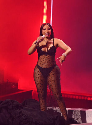 Nicki Minaj OnlyFans Leak Picture - Thumbnail Hj7y12eALl