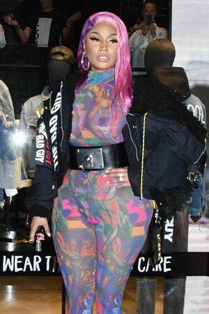 Nicki Minaj OnlyFans Leak Picture - Thumbnail Y35iow7QSh