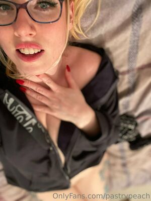 Pastrypeach OnlyFans Leak Picture - Thumbnail bNUB9jCsMU