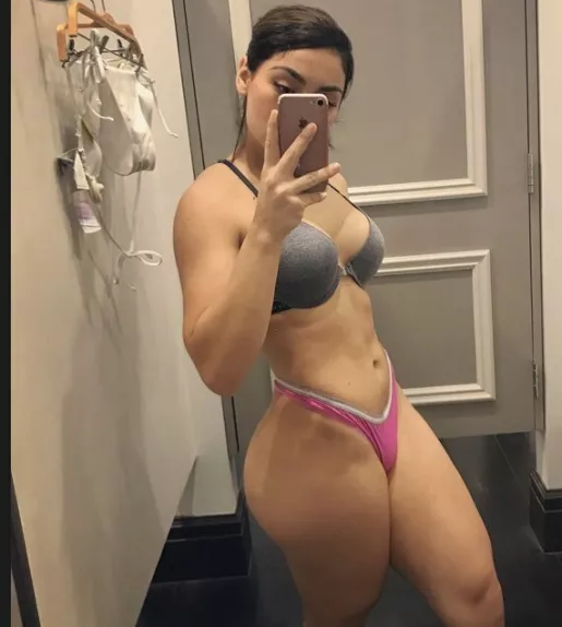 Perlajasmin OnlyFans Leak Picture - Thumbnail hxeE4ubSnw