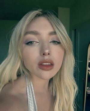 Peyton List OnlyFans Leak Picture - Thumbnail PjBf6d5QI2