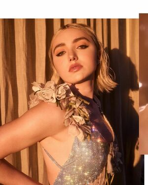 Peyton List OnlyFans Leak Picture - Thumbnail TgNOG1HnDG