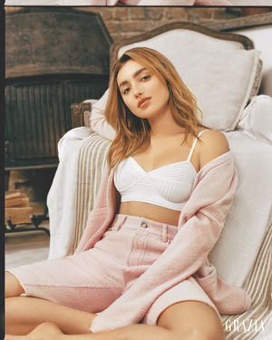 Peyton List OnlyFans Leak Picture - Thumbnail xNFuP3GWKP