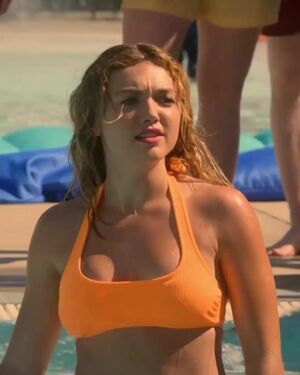 Peyton List OnlyFans Leak Picture - Thumbnail xYfiFtvoPm