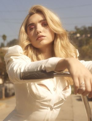 Peyton List OnlyFans Leak Picture - Thumbnail xlBTdsbShX