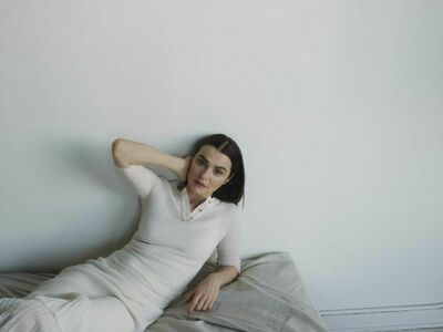 Rachel Weisz OnlyFans Leak Picture - Thumbnail KMihVBA2Ro