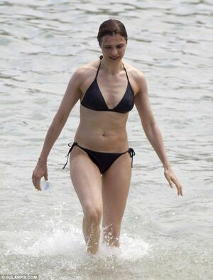 Rachel Weisz OnlyFans Leak Picture - Thumbnail q9HvQApRkR