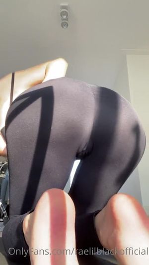 Raelilblack OnlyFans Leak Picture - Thumbnail GbaVFxhPrj