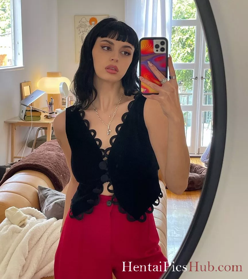 Rebecca Black Nude OnlyFans Leak Photo ERIKp8e4Hi