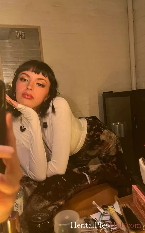 Rebecca Black Nude OnlyFans Leak Photo OzAkLqZmn6