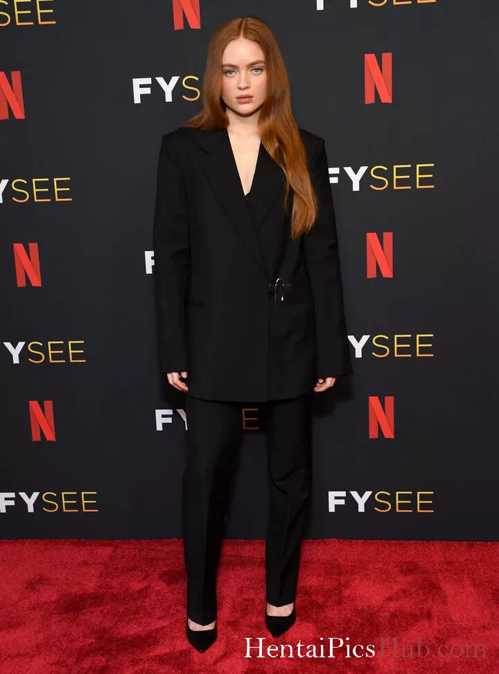 Sadie Sink Nude OnlyFans Leak Photo Bd5vO2uFrg