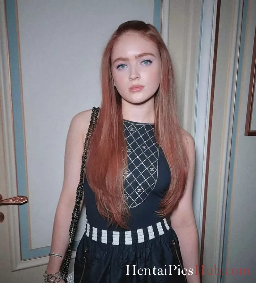 Sadie Sink Nude OnlyFans Leak Photo CAanwJH6th