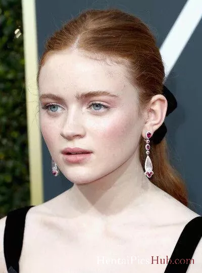 Sadie Sink Nude OnlyFans Leak Photo CDVJuXREwI