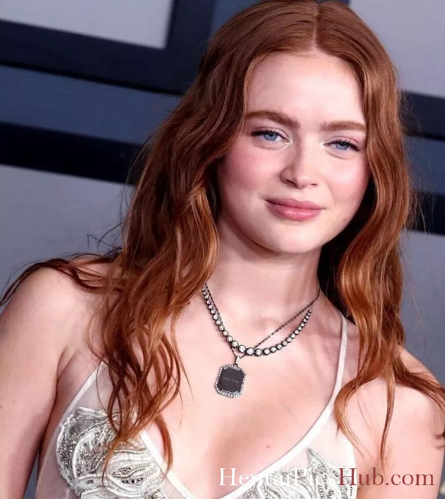 Sadie Sink Nude OnlyFans Leak Photo FHcMm8ORHs