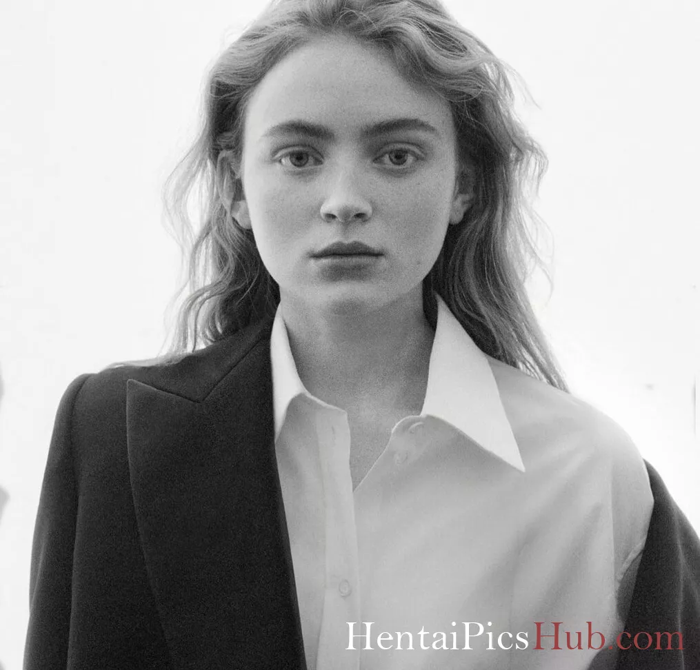 Sadie Sink Nude OnlyFans Leak Photo HBXp9W4gIp