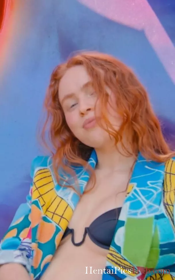 Sadie Sink Nude OnlyFans Leak Photo HTfzxwsZvb