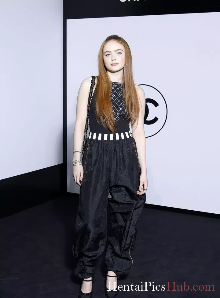 Sadie Sink Nude OnlyFans Leak Photo VUL50jXsCm