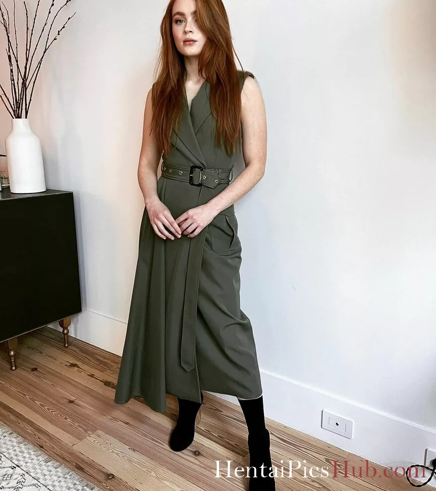 Sadie Sink Nude OnlyFans Leak Photo qRCyQ29It2