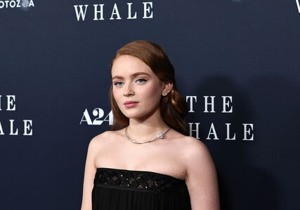 Sadie Sink OnlyFans Leak Picture - Thumbnail 2HHQ9McoqB