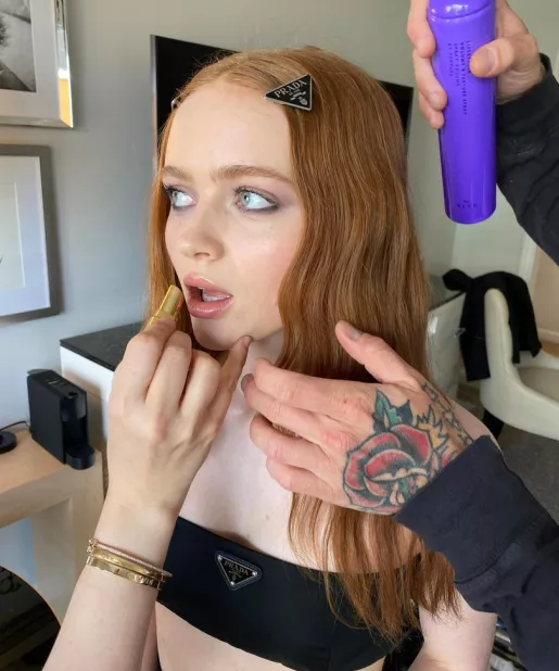 Sadie Sink OnlyFans Leak Picture - Thumbnail 6AlUPiz791