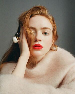 Sadie Sink OnlyFans Leak Picture - Thumbnail AO9CiXV9XA