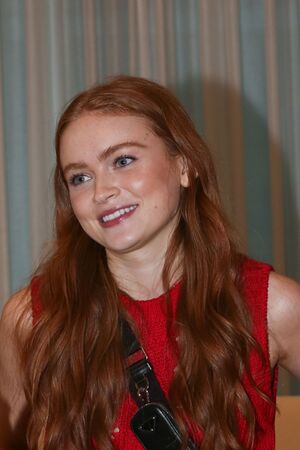 Sadie Sink OnlyFans Leak Picture - Thumbnail Ebf3sl5yBL