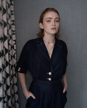 Sadie Sink OnlyFans Leak Picture - Thumbnail GRud2ZjfiZ